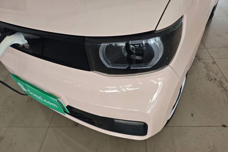 Used Wuling Hongguang MINIEV 2021 Macaron Premium Model – Lithium Iron Phosphate Left Front Headlight