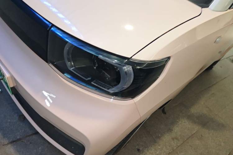 Used Wuling Hongguang MINIEV 2021 Macaron Premium Model – Lithium Iron Phosphate Left Front Headlight