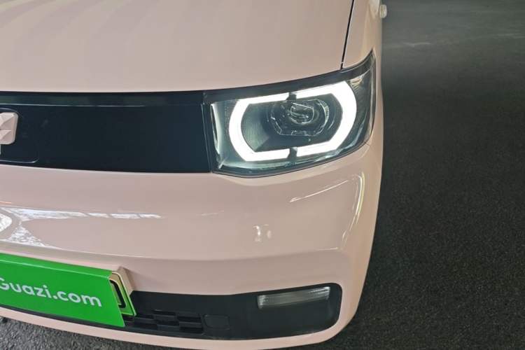 Used Wuling Hongguang MINIEV 2021 Macaron Premium Model – Lithium Iron Phosphate Left Front Headlight