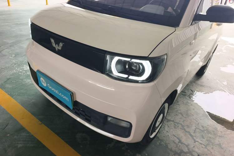 Used Wuling Hongguang MINIEV 2021 Macaron Premium Model – Lithium-NMC Left Front Headlight