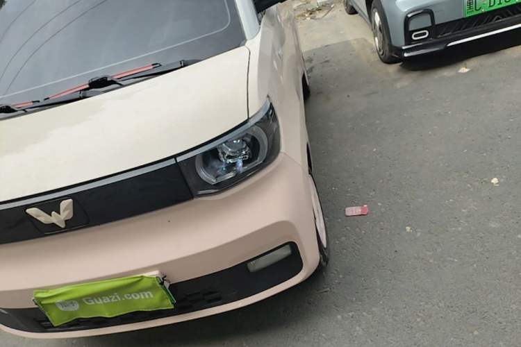 Used Wuling Hongguang MINIEV 2021 Macaron Premium Model – Lithium-NMC Left Front Headlight