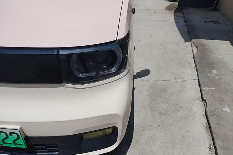 Used Wuling Hongguang MINIEV 2021 Macaron Premium Model – Lithium Iron Phosphate Left Front Headlight