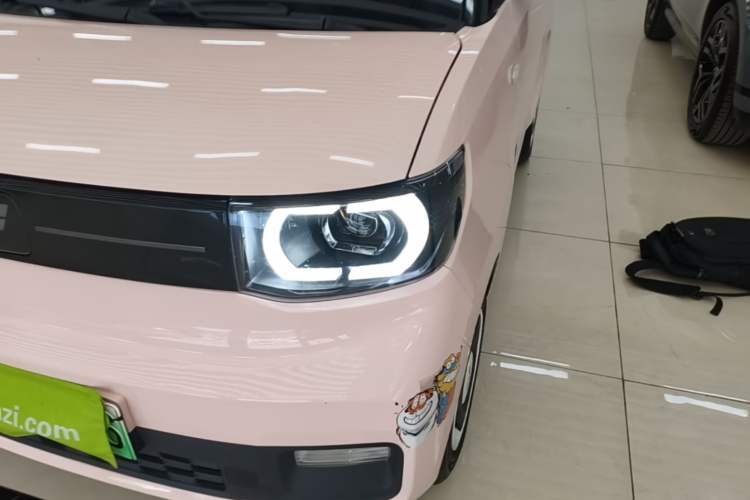 Used Wuling Hongguang MINIEV 2021 Macaron Premium Model – Lithium Iron Phosphate Left Front Headlight