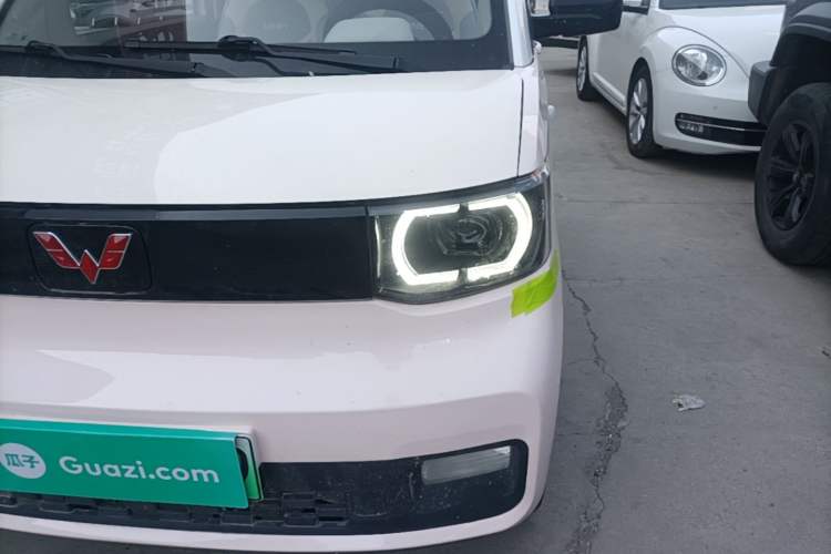 Used Wuling Hongguang MINIEV 2021 Macaron Premium Model – Lithium-NMC Left Front Headlight
