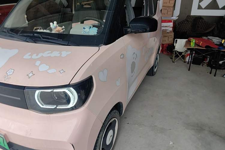 Used Wuling Hongguang MINIEV 2021 Macaron Fashion Edition Lithium-Ion Battery Left Front Headlight