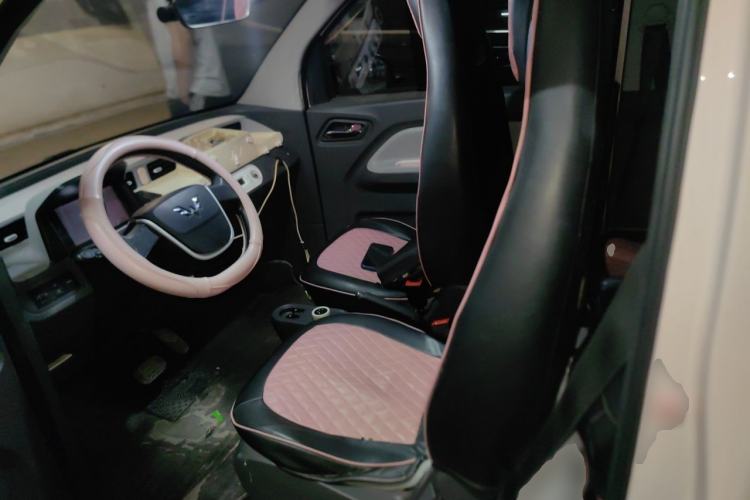 Used Wuling Hongguang MINIEV 2021 Macaron Premium Model – Lithium Iron Phosphate Left Front Seat