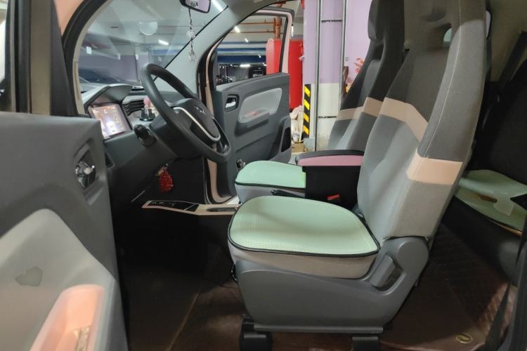 Used Wuling Hongguang MINIEV 2021 Macaron Premium Model – Lithium Iron Phosphate Left Front Seat