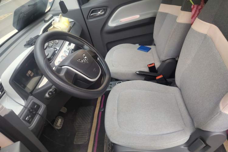 Used Wuling Hongguang MINIEV 2021 Macaron Premium Model – Lithium Iron Phosphate Left Front Seat