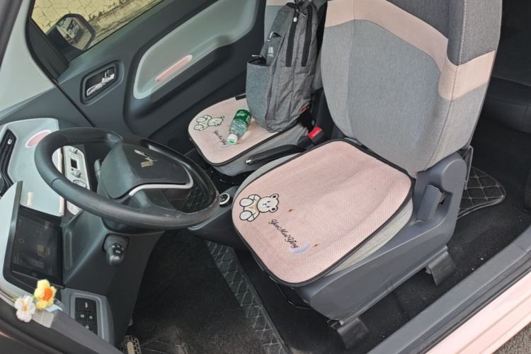 Used Wuling Hongguang MINIEV 2021 Macaron Fashion Model Lithium Iron Phosphate Left Front Seat