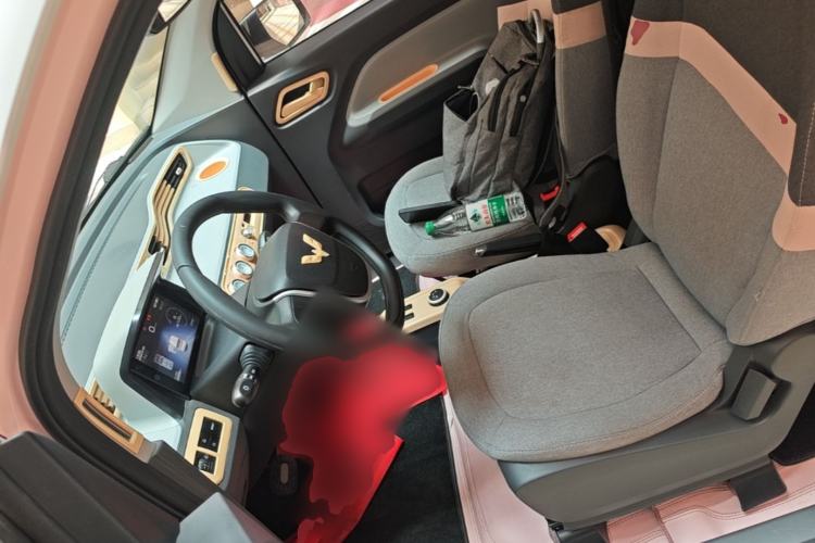 Used Wuling Hongguang MINIEV 2021 Macaron Premium Model – Lithium Iron Phosphate Left Front Seat