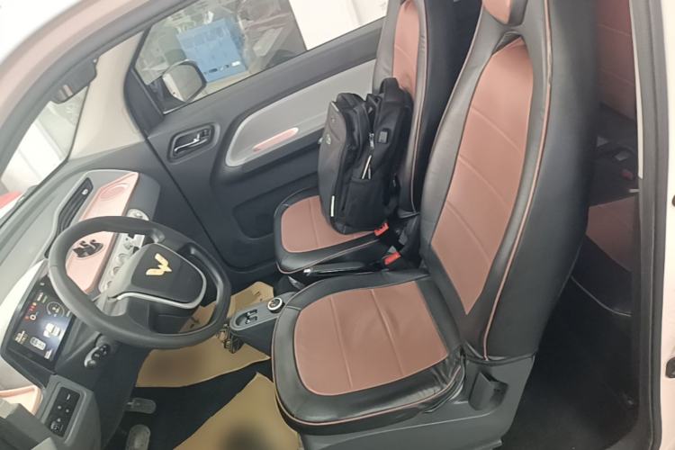 Used Wuling Hongguang MINIEV 2021 Macaron Fashion Edition Lithium-Ion Battery Left Front Seat