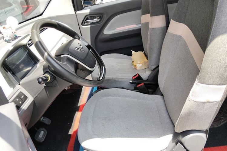 Used Wuling Hongguang MINIEV 2021 Macaron Premium Model – Lithium Iron Phosphate Left Front Seat