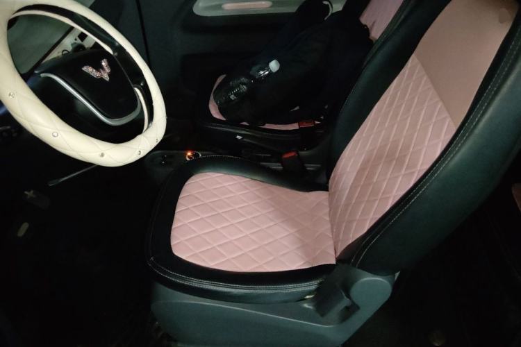 Used Wuling Hongguang MINIEV 2021 Macaron Premium Model – Lithium Iron Phosphate Left Front Seat