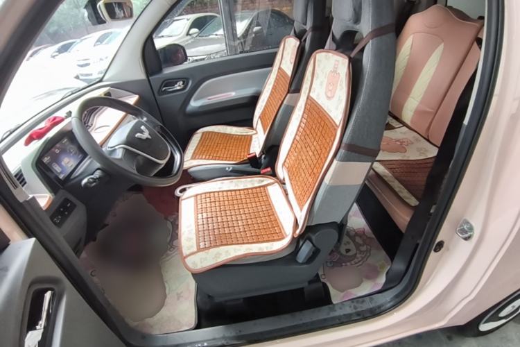 Used Wuling Hongguang MINIEV 2021 Macaron Premium Model – Lithium Iron Phosphate Left Front Seat