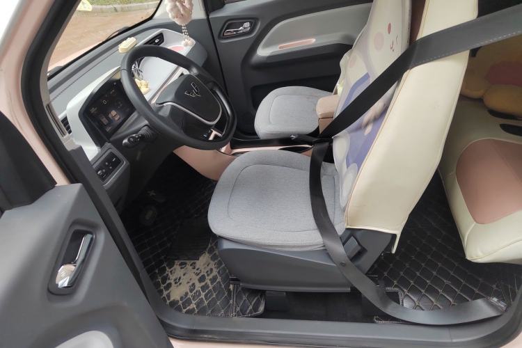 Used Wuling Hongguang MINIEV 2021 Macaron Premium Model – Lithium Iron Phosphate Left Front Seat
