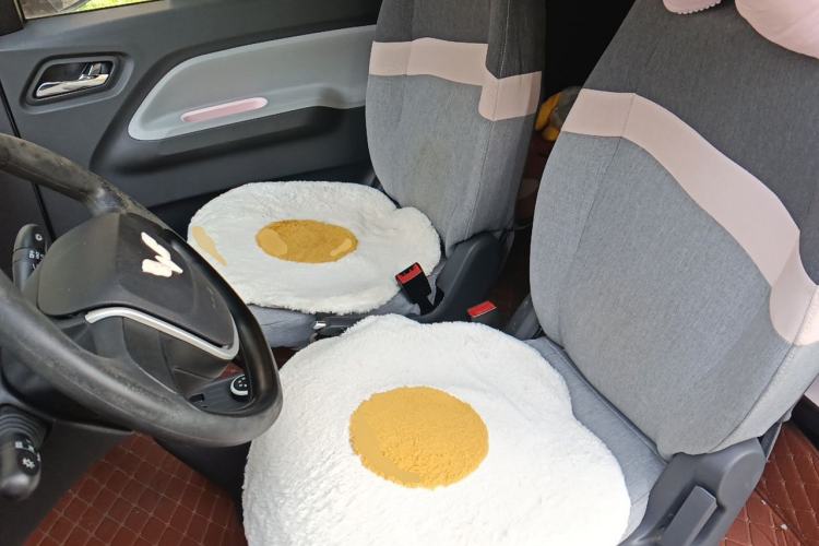 Used Wuling Hongguang MINIEV 2021 Macaron Premium Model – Lithium Iron Phosphate Left Front Seat