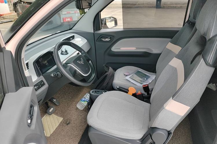 Used Wuling Hongguang MINIEV 2021 Macaron Fashion Model Lithium Iron Phosphate Left Front Seat
