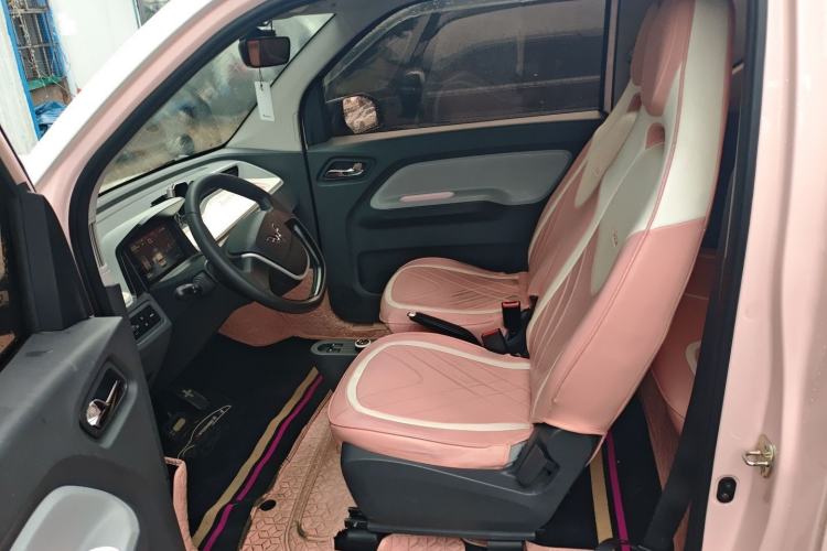 Used Wuling Hongguang MINIEV 2021 Macaron Premium Model – Lithium Iron Phosphate Left Front Seat