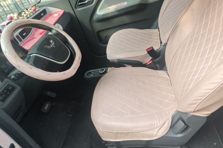 Used Wuling Hongguang MINIEV 2021 Macaron Fashion Model Lithium Iron Phosphate Left Front Seat
