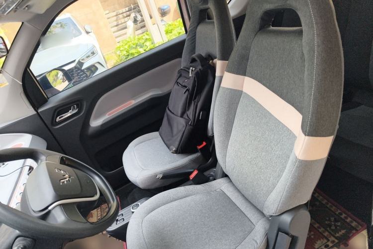 Used Wuling Hongguang MINIEV 2021 Macaron Premium Model – Lithium Iron Phosphate Left Front Seat
