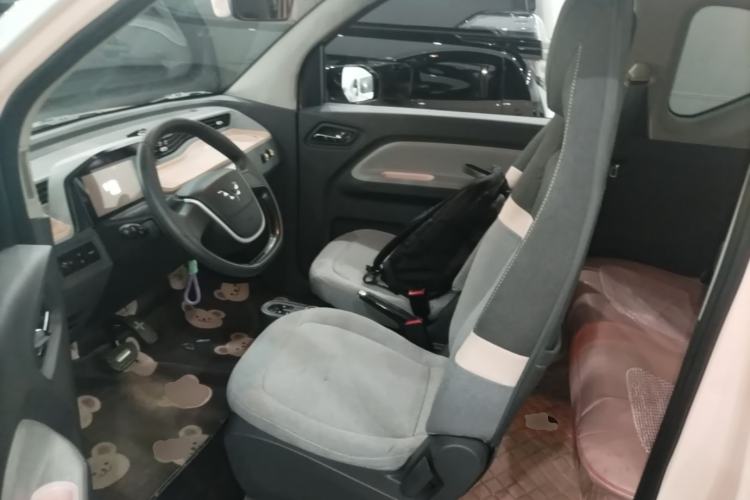 Used Wuling Hongguang MINIEV 2021 Macaron Premium Model – Lithium Iron Phosphate Left Front Seat