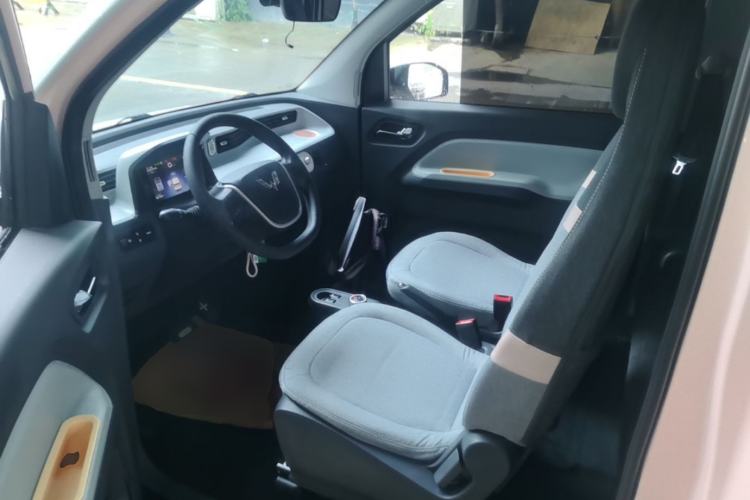 Used Wuling Hongguang MINIEV 2021 Macaron Premium Model – Lithium Iron Phosphate Left Front Seat