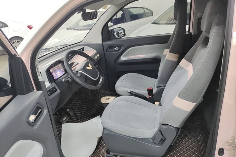 Used Wuling Hongguang MINIEV 2021 Macaron Premium Model – Lithium Iron Phosphate Left Front Seat