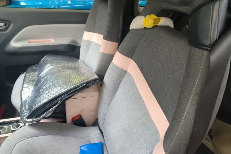 Used Wuling Hongguang MINIEV 2021 Macaron Premium Model – Lithium Iron Phosphate Left Front Seat