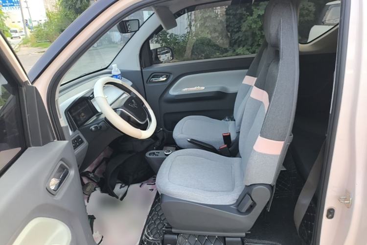 Used Wuling Hongguang MINIEV 2021 Macaron Premium Model – Lithium Iron Phosphate Left Front Seat