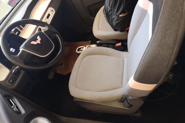 Used Wuling Hongguang MINIEV 2021 Macaron Premium Model – Lithium Iron Phosphate Left Front Seat