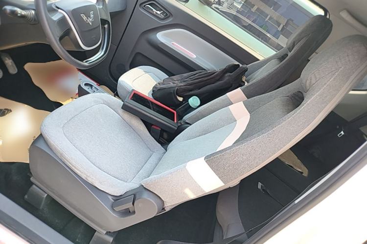 Used Wuling Hongguang MINIEV 2021 Macaron Fashion Model Lithium Iron Phosphate Left Front Seat