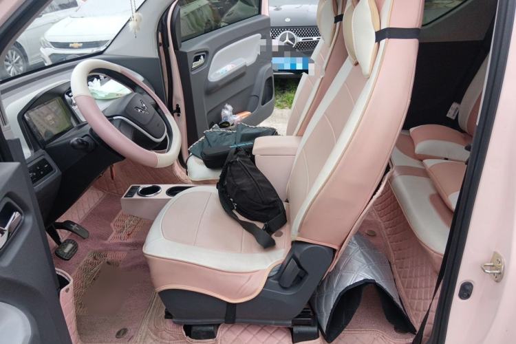 Used Wuling Hongguang MINIEV 2021 Macaron Fashion Model Lithium Iron Phosphate Left Front Seat