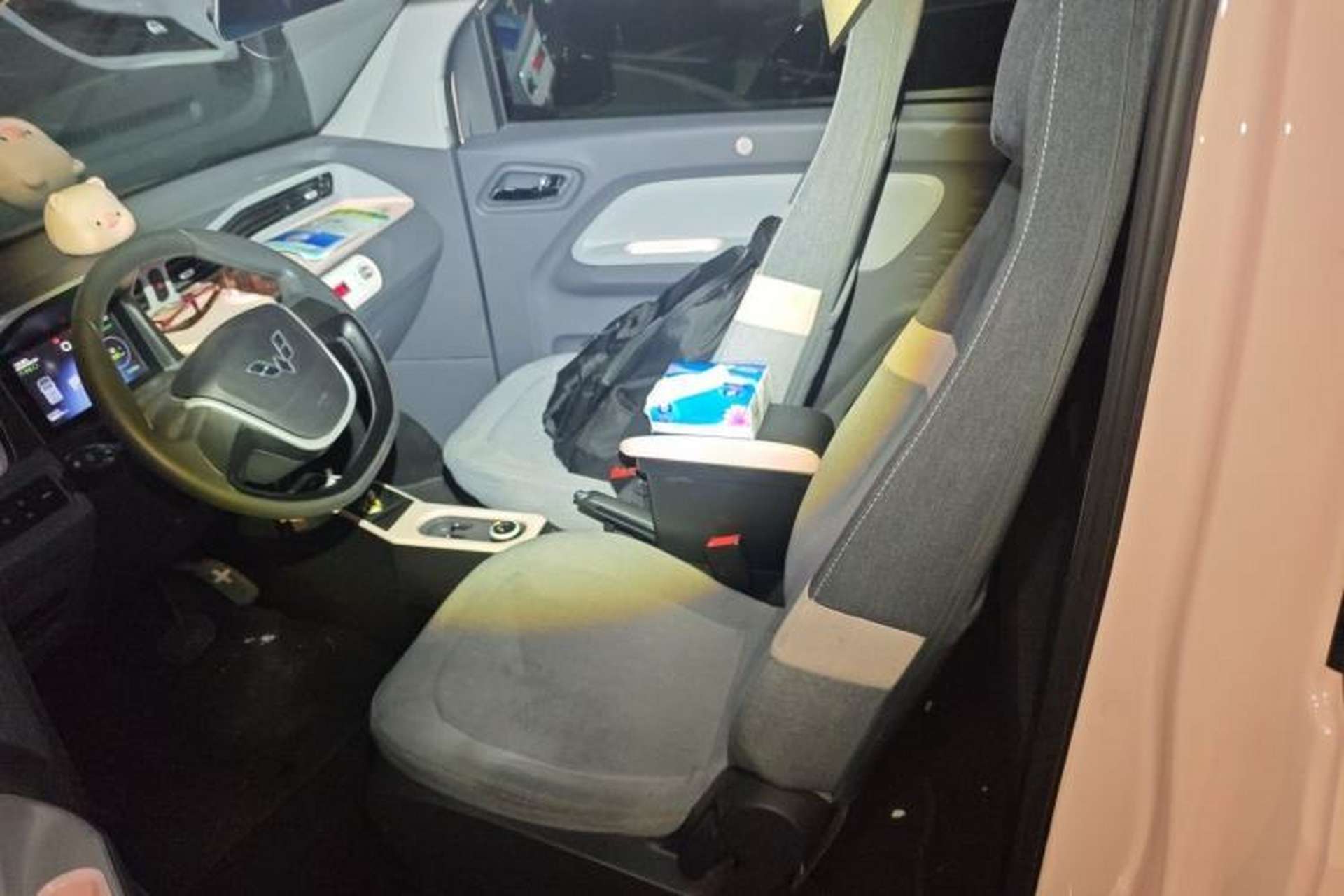 Used Wuling Hongguang MINIEV 2021 Macaron Premium Model – Lithium Iron Phosphate Left Front Seat