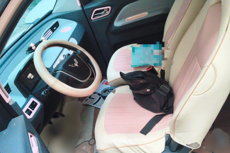 Used Wuling Hongguang MINIEV 2021 Macaron Premium Model – Lithium Iron Phosphate Left Front Seat