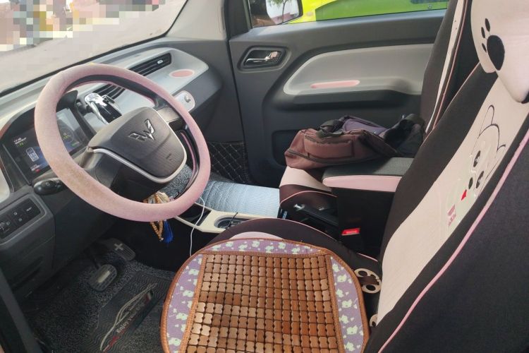 Used Wuling Hongguang MINIEV 2021 Macaron Premium Model – Lithium Iron Phosphate Left Front Seat