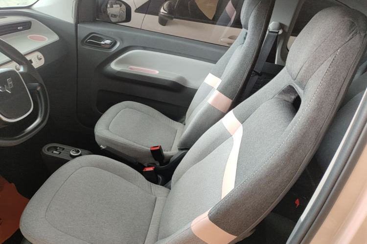 Used Wuling Hongguang MINIEV 2021 Macaron Premium Model – Lithium Iron Phosphate Left Front Seat