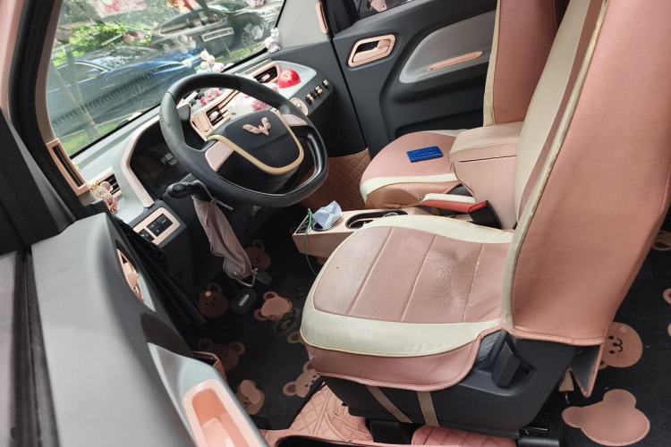 Used Wuling Hongguang MINIEV 2021 Macaron Premium Model – Lithium Iron Phosphate Left Front Seat