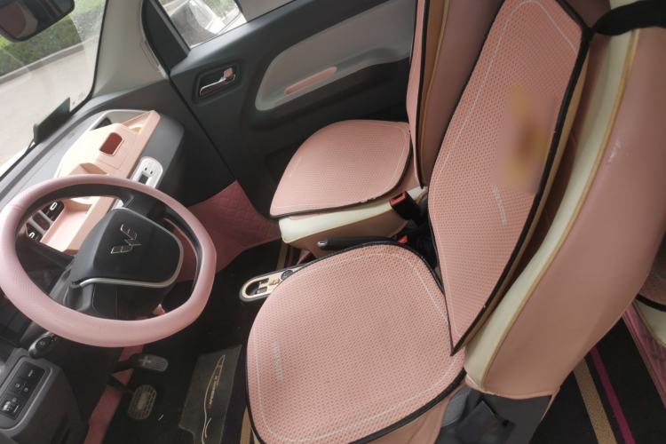 Used Wuling Hongguang MINIEV 2021 Macaron Premium Model – Lithium Iron Phosphate Left Front Seat