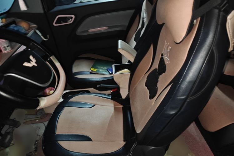 Used Wuling Hongguang MINIEV 2021 Macaron Premium Model – Lithium Iron Phosphate Left Front Seat