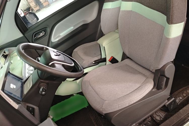 Used Wuling Hongguang MINIEV 2021 Macaron Fashion Model Lithium Iron Phosphate Left Front Seat