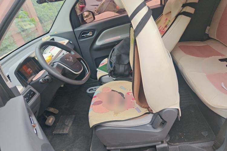 Used Wuling Hongguang MINIEV 2021 Macaron Premium Model – Lithium Iron Phosphate Left Front Seat