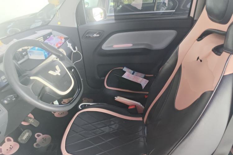 Used Wuling Hongguang MINIEV 2021 Macaron Premium Model – Lithium-NMC Left Front Seat