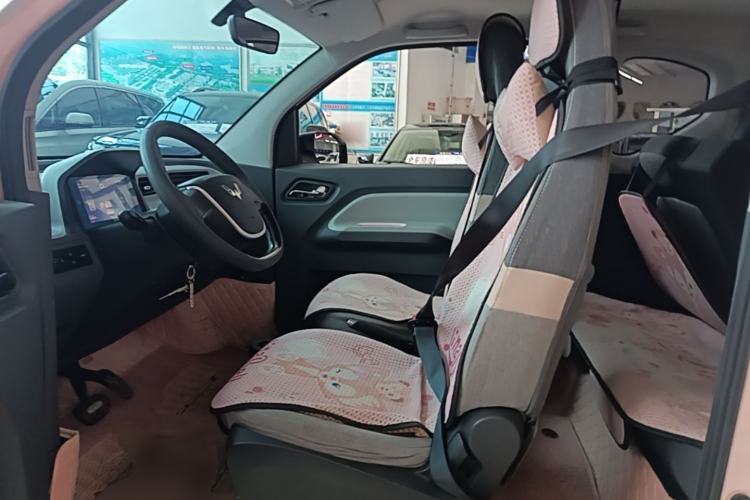 Used Wuling Hongguang MINIEV 2021 Macaron Premium Model – Lithium-NMC Left Front Seat