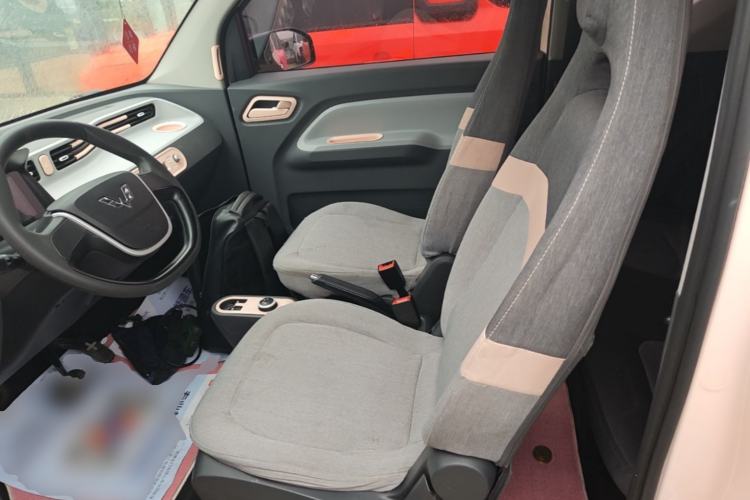 Used Wuling Hongguang MINIEV 2021 Macaron Premium Model – Lithium Iron Phosphate Left Front Seat