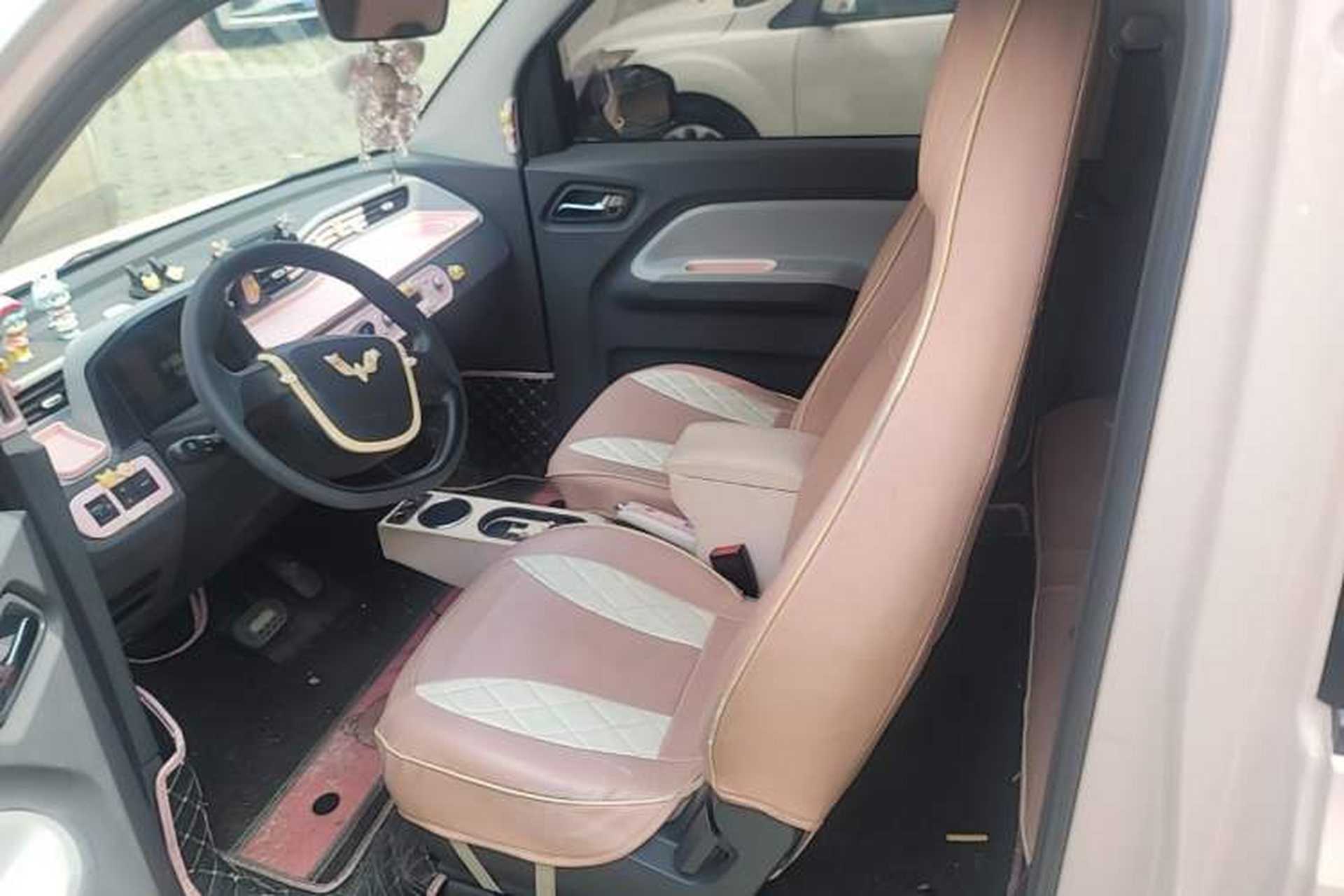 Used Wuling Hongguang MINIEV 2021 Macaron Premium Model – Lithium Iron Phosphate Left Front Seat