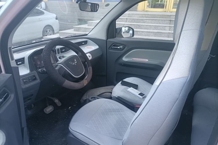 Used Wuling Hongguang MINIEV 2021 Macaron Premium Model – Lithium-NMC Left Front Seat