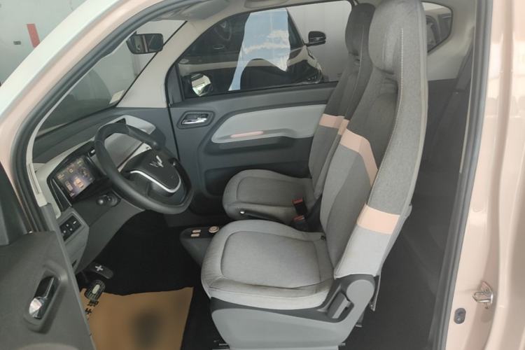 Used Wuling Hongguang MINIEV 2021 Macaron Fashion Edition Lithium-Ion Battery Left Front Seat