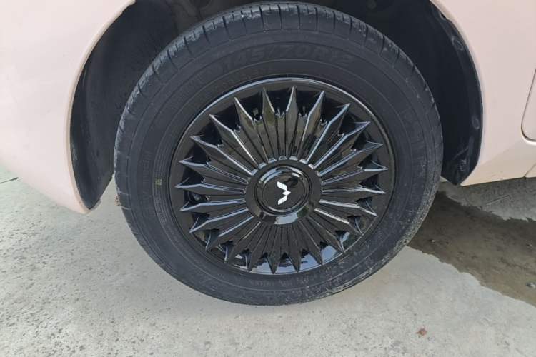 Used Wuling Hongguang MINIEV 2021 Macaron Premium Model – Lithium Iron Phosphate Left Front Wheel Hub