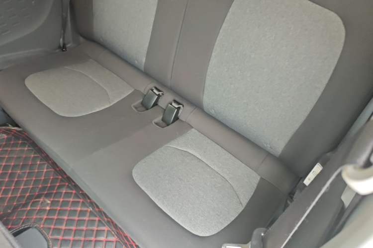 Used Wuling Hongguang MINIEV 2021 Macaron Premium Model – Lithium Iron Phosphate Left Rear Seat