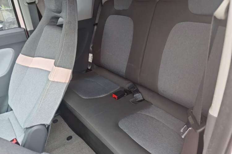 Used Wuling Hongguang MINIEV 2021 Macaron Premium Model – Lithium Iron Phosphate Left Rear Seat